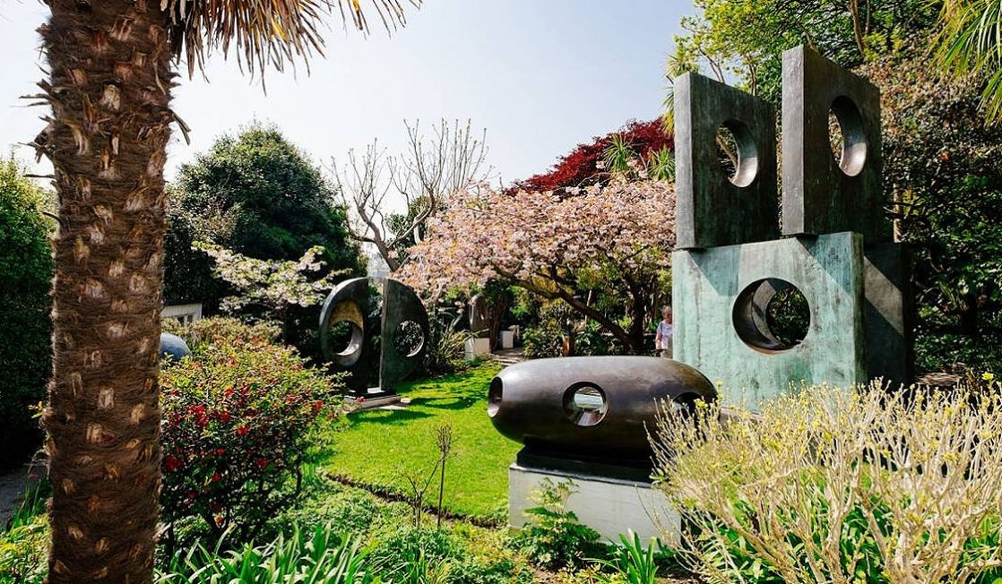 Barbara Hepworth sculpture garden